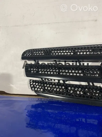 Mercedes-Benz ML W163 Grille calandre supérieure de pare-chocs avant 1638800185