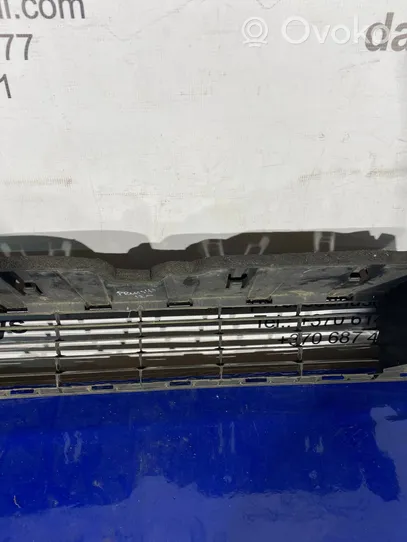 Toyota Prius+ (ZVW40) Front bumper lower grill 5311247050