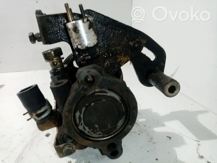 Daihatsu Feroza Power steering pump 