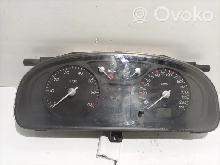 Renault Laguna II Compteur de vitesse tableau de bord 8200218861