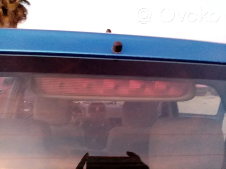 Suzuki Wagon R+ Trzecie światło stop 