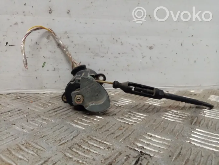 Audi A4 S4 B5 8D Elektriskais gāzes pedālis / sensors 0281002286