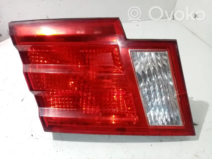 KIA Magentis Luci posteriori 92411-3C011