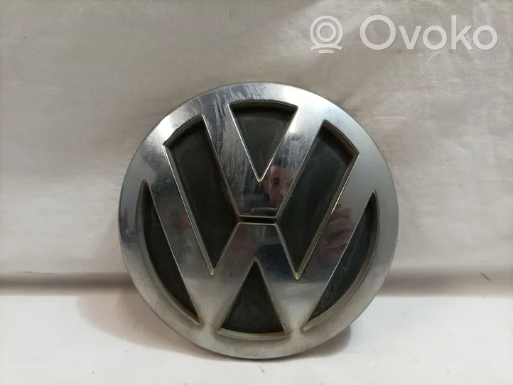 Volkswagen Touareg III Logo/stemma case automobilistiche 7L6853630A