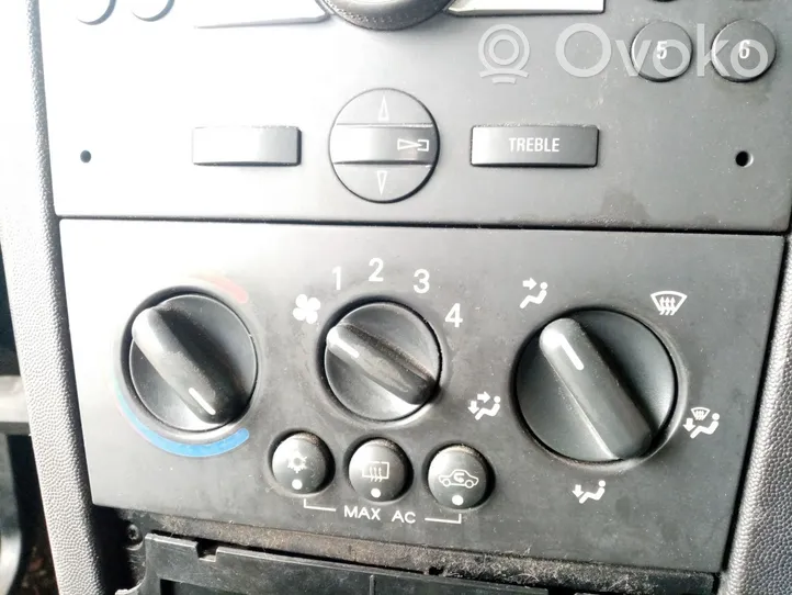 Opel Meriva A Air conditioner control unit module 