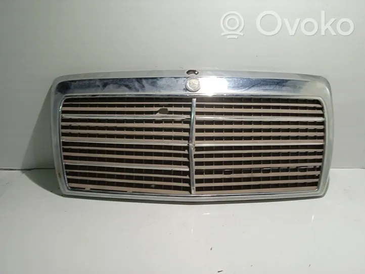 Mercedes-Benz E AMG W210 Atrapa chłodnicy / Grill 