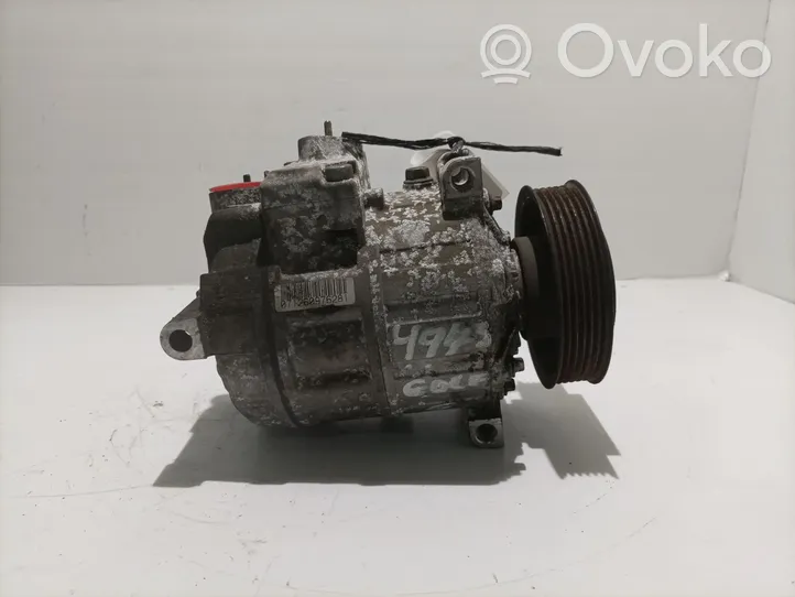 Volkswagen Golf SportWagen Ilmastointilaitteen kompressorin pumppu (A/C) 1K0820803N