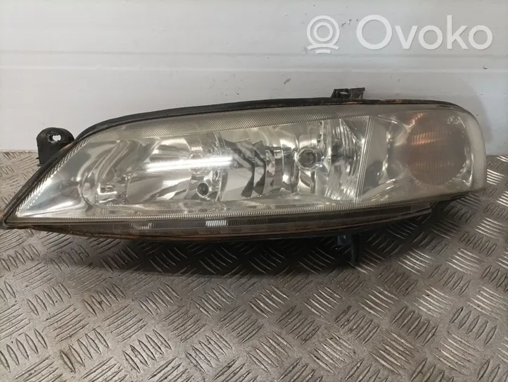 Opel Vectra A Lampa przednia 
