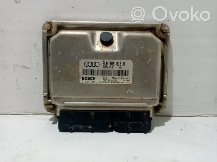 Audi TT Mk1 Calculateur moteur ECU 8L0906018Q