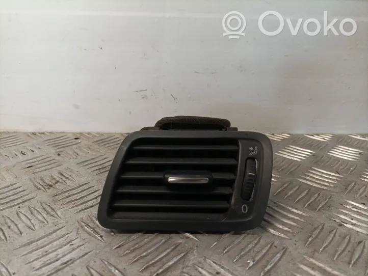 Volkswagen Passat Alltrack Griglia di ventilazione centrale cruscotto 3C1819701E