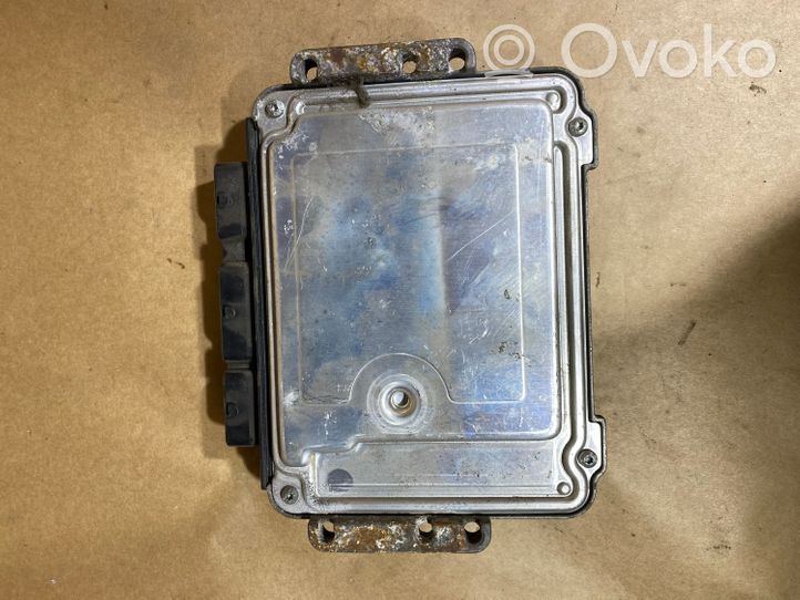 Renault Laguna II Unité de commande, module ECU de moteur 0281011969