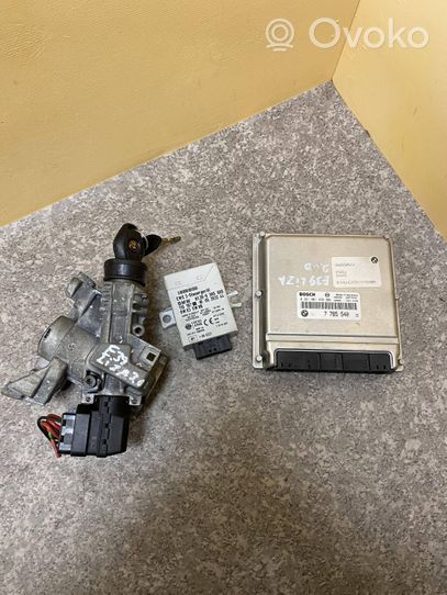 BMW 5 E39 Komputer / Sterownik ECU i komplet kluczy 0281001830