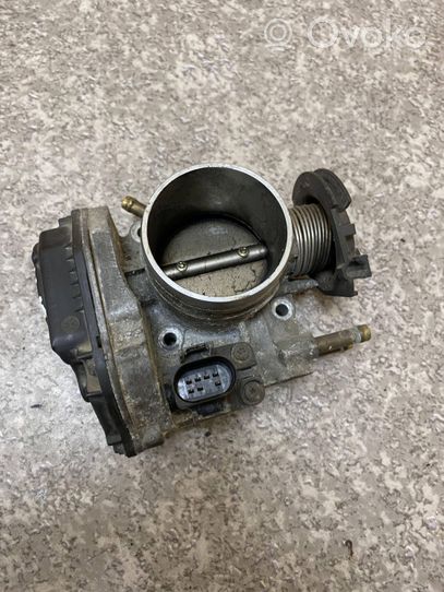 Volkswagen Sharan Throttle valve 037133064A