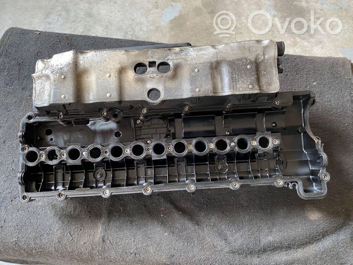 BMW 7 E38 Rocker cam cover 0928400355