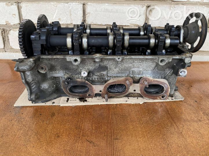 Ford Mondeo Mk III Culasse moteur 13L01