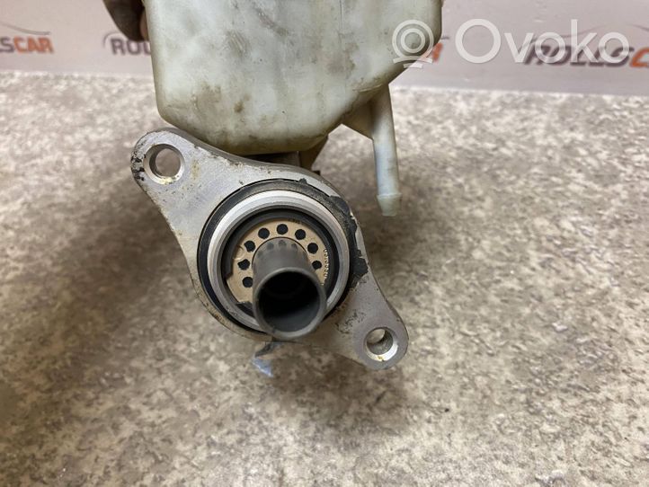 Volvo S60 Główny cylinder hamulca 8646006