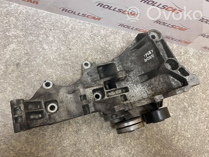 Audi A4 S4 B6 8E 8H Support de générateur / alternateur 03G903143B