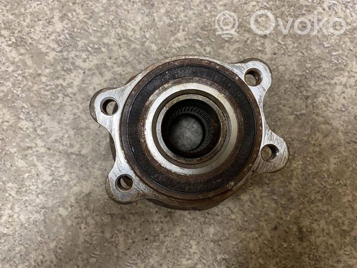 Audi A6 S6 C6 4F Rear wheel bearing hub 