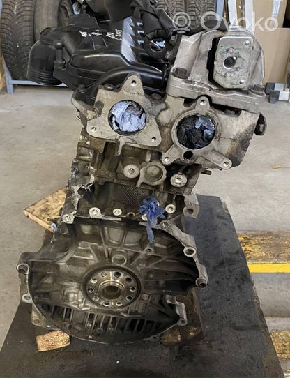 Volvo S60 Engine 30677367