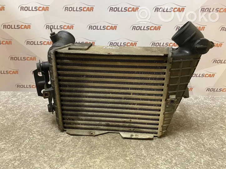 Audi A6 S6 C4 4A Canale guida dell’aria dell’intercooler 