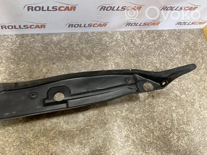 Mercedes-Benz E W211 Rivestimento dell’estremità del parafango A2118890325