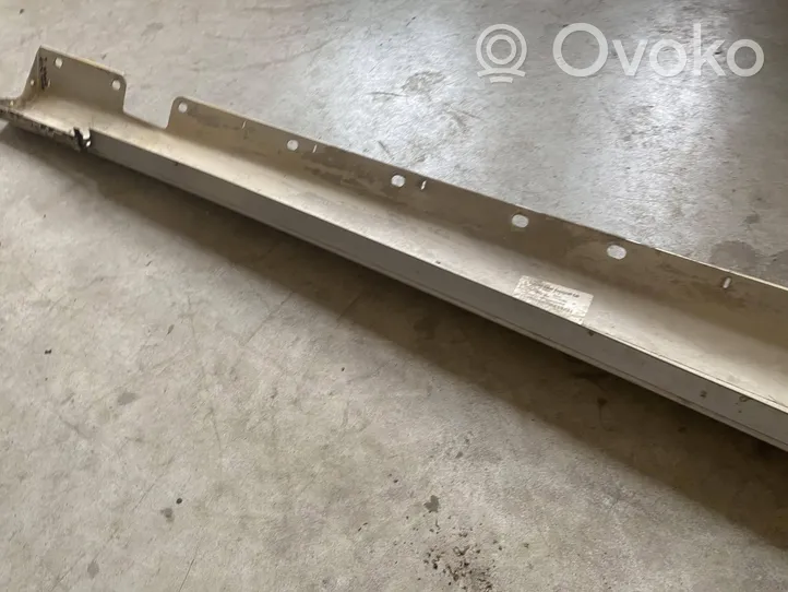 Mercedes-Benz E W211 Sill A2116980154