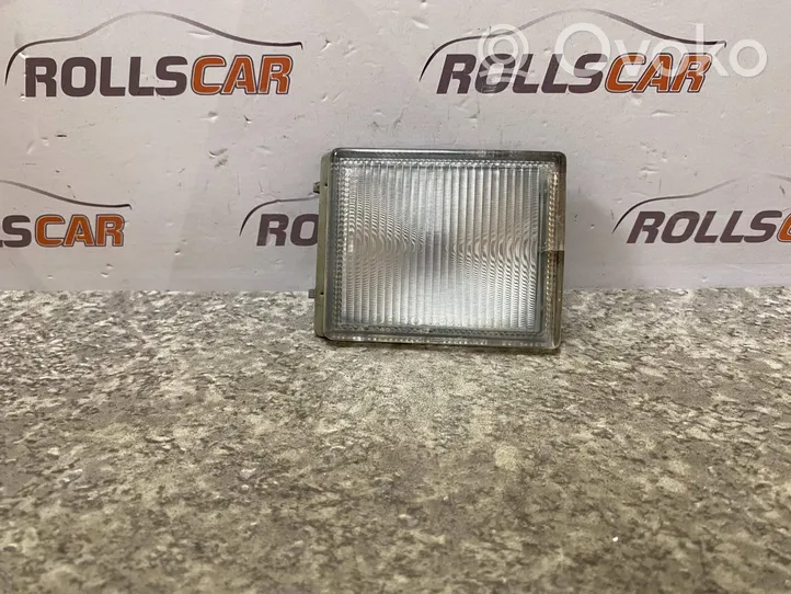 Volkswagen PASSAT B4 Reflector delantero 084411612RF