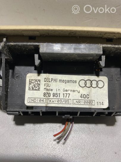 Audi A2 Sonstige Steuergeräte / Module 8Z0951177