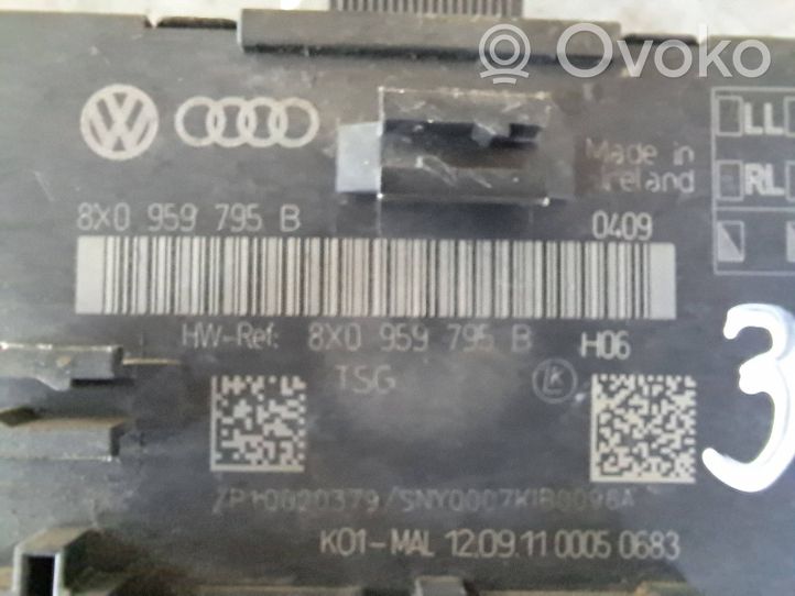 Volkswagen PASSAT B7 Durų elektronikos valdymo blokas 8X0959795B