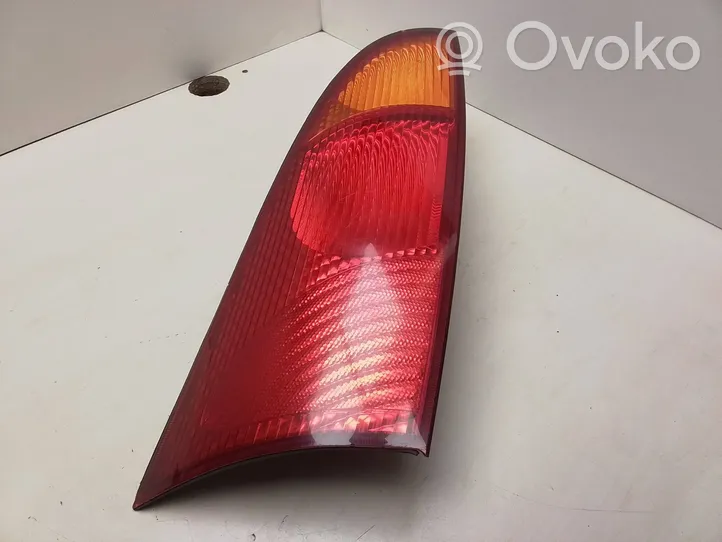 Ford Focus Lampa tylna 1M5113404A