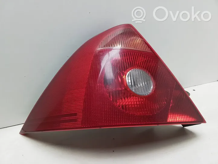 Ford Mondeo Mk III Luci posteriori 1S7113405A