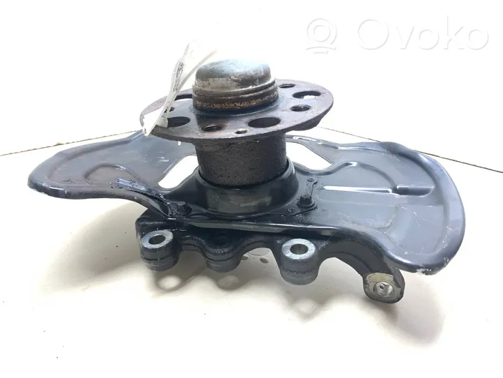 Mercedes-Benz C W204 Mozzo ruota anteriore A2044202544