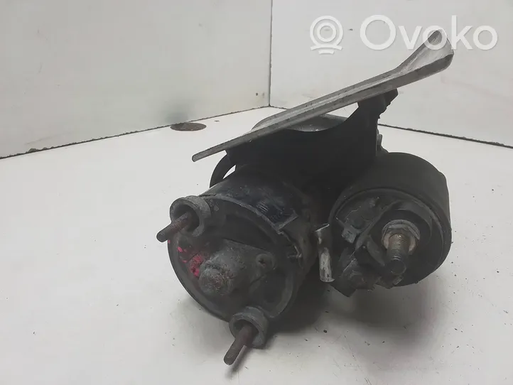 Volkswagen PASSAT B5 Starter motor 053911049