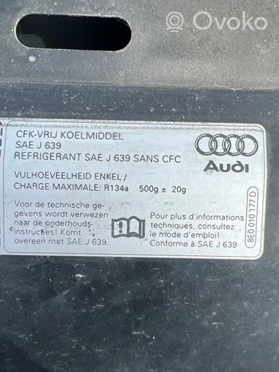 Audi A4 S4 B6 8E 8H Couvercle, capot moteur 8E0010177D