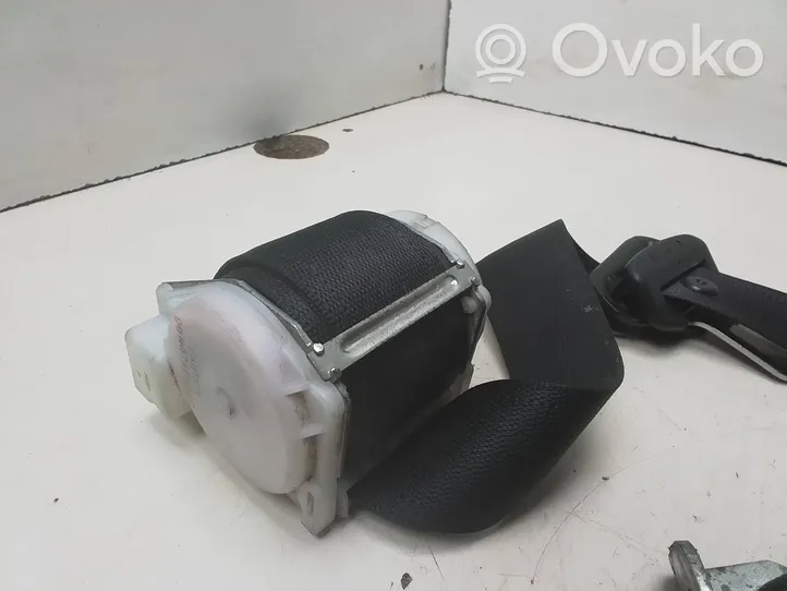 Opel Zafira A Rear seatbelt K8206