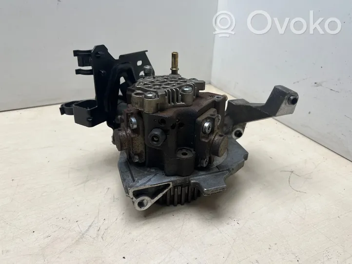 Citroen C5 Polttoaineen ruiskutuksen suurpainepumppu 9683703780A