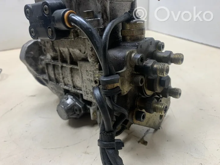 Volkswagen Golf IV Fuel injection high pressure pump 038130107B