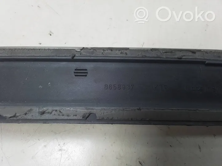 Volvo S80 Rivestimento portiera posteriore (modanatura) 8658937