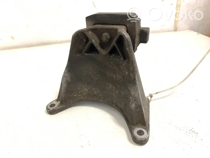 BMW 5 E60 E61 Supporto di montaggio scatola del cambio 6761108