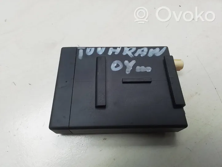 Volkswagen Touran I Auxiliary heating control unit/module 9013799A
