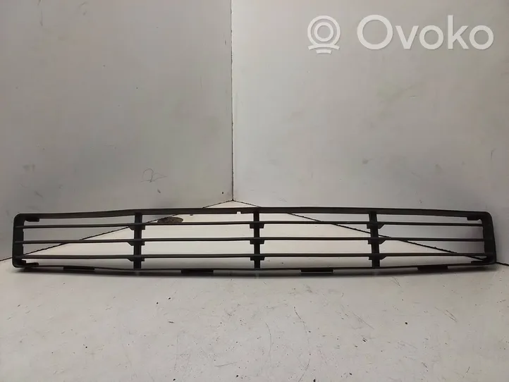 Ford Focus Grille inférieure de pare-chocs avant 98ABA0180A58A