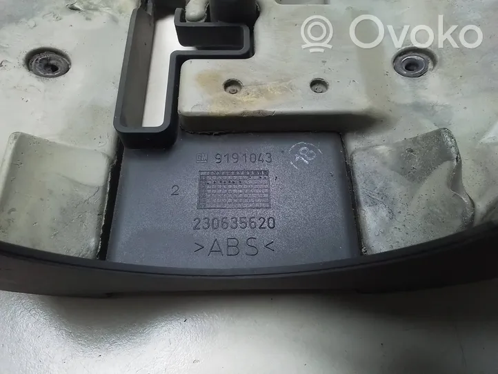 Opel Vectra C Ohjauspyörän pylvään verhoilu 9191043