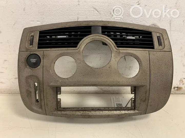 Renault Scenic II -  Grand scenic II Griglia di ventilazione centrale cruscotto 8200140720