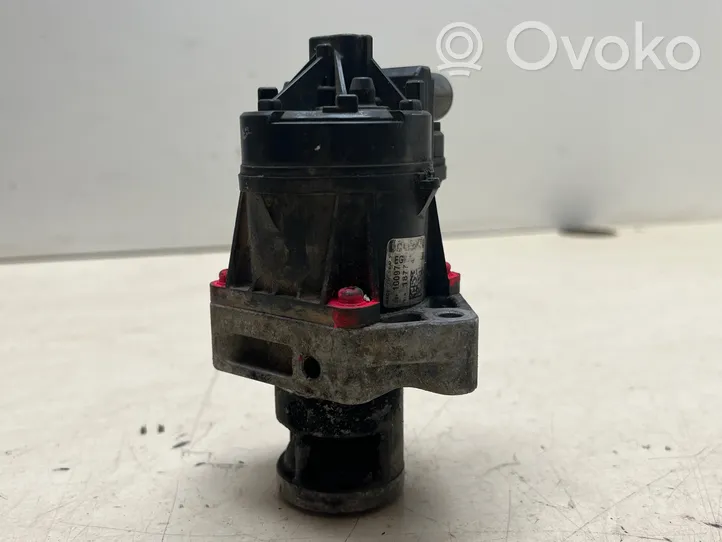 Opel Insignia A EGR valve 55566052