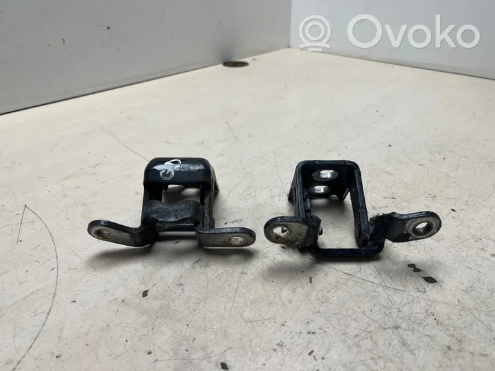 Opel Insignia A Kit de charnières de porte arrière A046574