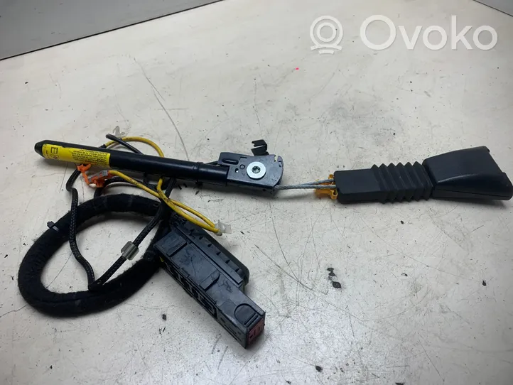 Opel Meriva A Boucle de ceinture de sécurité avant 13130378