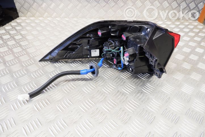 Toyota RAV 4 (XA50) Lampa tylna 8155042230