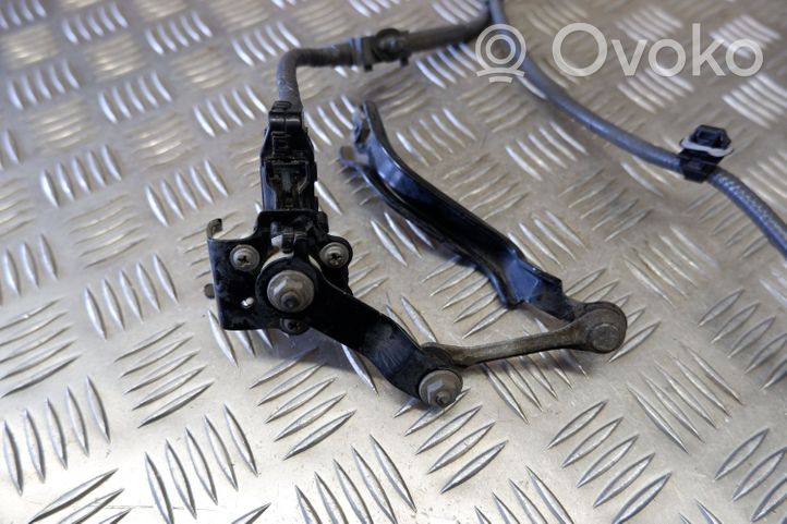 Toyota RAV 4 (XA50) Aizmugurē balstiekārtas augstuma sensors 8216442170