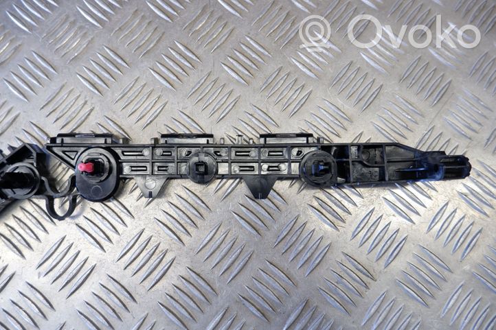 Toyota RAV 4 (XA50) Support de pare-chocs arrière 5215642050