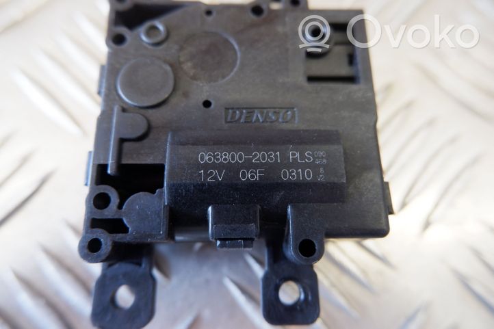 Toyota RAV 4 (XA50) Moteur actionneur de volet de climatisation 0638002031